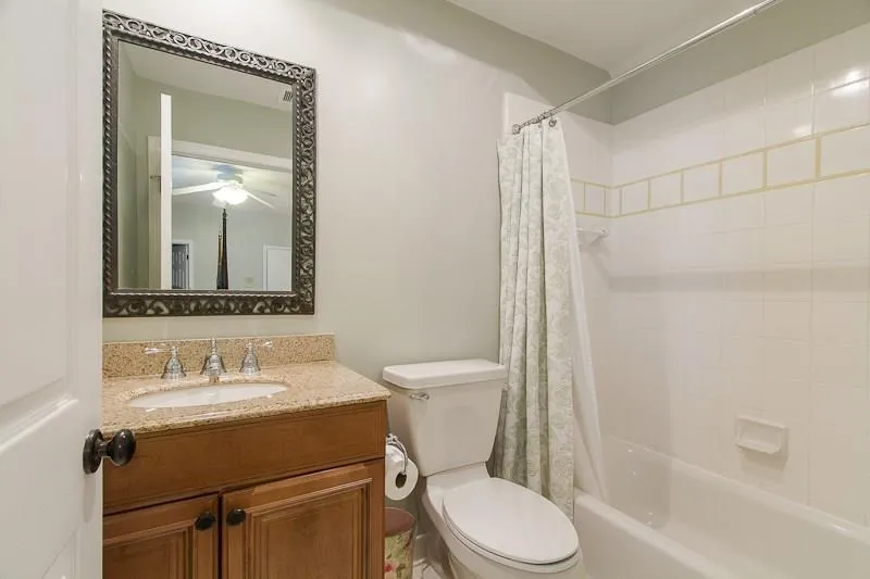 10 The Croft, Sandy Springs, Georgia 30342, 4 Bedrooms Bedrooms, ,5 BathroomsBathrooms,Residential,Sold,10 The Croft,5643467