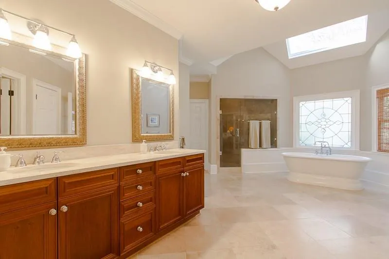 10 The Croft, Sandy Springs, Georgia 30342, 4 Bedrooms Bedrooms, ,5 BathroomsBathrooms,Residential,Sold,10 The Croft,5643467