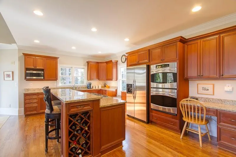 10 The Croft, Sandy Springs, Georgia 30342, 4 Bedrooms Bedrooms, ,5 BathroomsBathrooms,Residential,Sold,10 The Croft,5643467