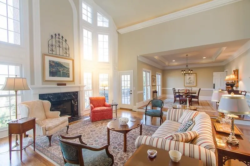 10 The Croft, Sandy Springs, Georgia 30342, 4 Bedrooms Bedrooms, ,5 BathroomsBathrooms,Residential,Sold,10 The Croft,5643467