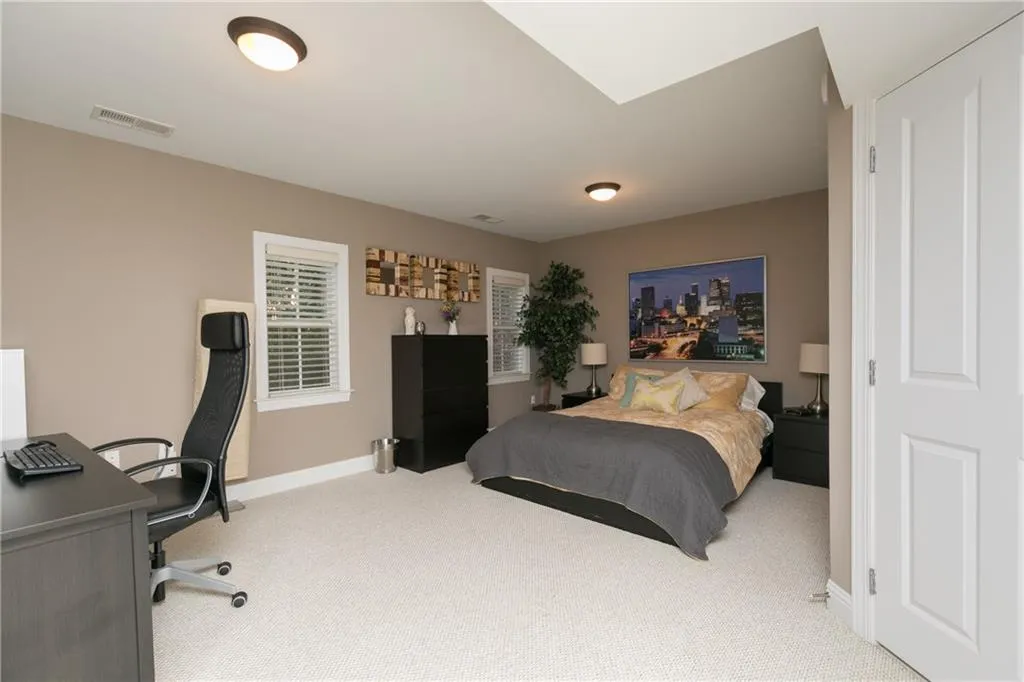 5448 Glenridge View, Atlanta, Georgia 30342, 3 Bedrooms Bedrooms, ,3 BathroomsBathrooms,Residential,Sold,5448 Glenridge View,5907647 5448 Glenridge View, Atlanta, Georgia 30342, 3 Bedrooms Bedrooms, ,3 BathroomsBathrooms,Residential,Sold,5448 Glenridge View,5907647