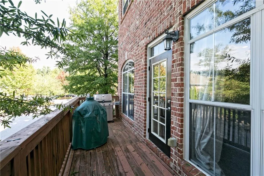 5448 Glenridge View, Atlanta, Georgia 30342, 3 Bedrooms Bedrooms, ,3 BathroomsBathrooms,Residential,Sold,5448 Glenridge View,5907647 5448 Glenridge View, Atlanta, Georgia 30342, 3 Bedrooms Bedrooms, ,3 BathroomsBathrooms,Residential,Sold,5448 Glenridge View,5907647