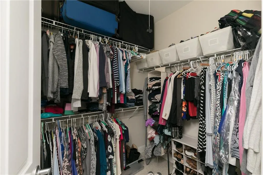 5448 Glenridge View, Atlanta, Georgia 30342, 3 Bedrooms Bedrooms, ,3 BathroomsBathrooms,Residential,Sold,5448 Glenridge View,5907647 5448 Glenridge View, Atlanta, Georgia 30342, 3 Bedrooms Bedrooms, ,3 BathroomsBathrooms,Residential,Sold,5448 Glenridge View,5907647