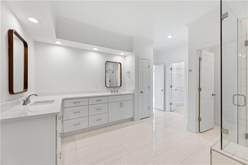 445 Greenlaurel Drive, Sandy Springs, Georgia 30342, 4 Bedrooms Bedrooms, ,3 BathroomsBathrooms,Residential,Sold,445 Greenlaurel Drive,7251071