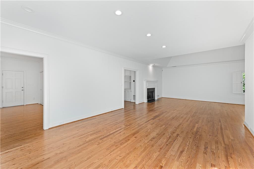 445 Greenlaurel Drive, Sandy Springs, Georgia 30342, 4 Bedrooms Bedrooms, ,3 BathroomsBathrooms,Residential,Sold,445 Greenlaurel Drive,7251071