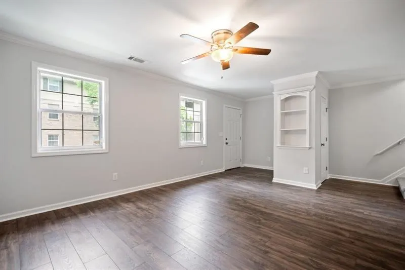 6900 Roswell Road Unit P4, Sandy Springs, Georgia 30328, 4 Bedrooms Bedrooms, ,2 BathroomsBathrooms,Residential,Sold,6900 Roswell Road Unit P4,6720540