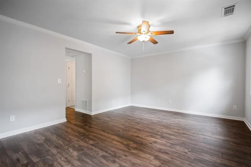 6900 Roswell Road Unit P4, Sandy Springs, Georgia 30328, 4 Bedrooms Bedrooms, ,2 BathroomsBathrooms,Residential,Sold,6900 Roswell Road Unit P4,6720540