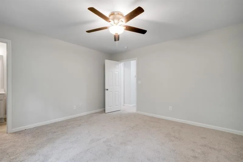 6900 Roswell Road Unit P4, Sandy Springs, Georgia 30328, 4 Bedrooms Bedrooms, ,2 BathroomsBathrooms,Residential,Sold,6900 Roswell Road Unit P4,6720540