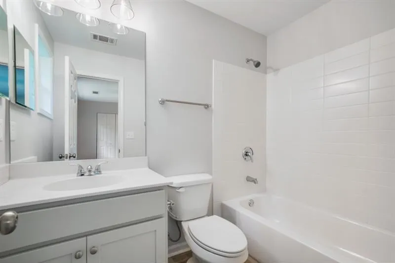 6900 Roswell Road Unit P4, Sandy Springs, Georgia 30328, 4 Bedrooms Bedrooms, ,2 BathroomsBathrooms,Residential,Sold,6900 Roswell Road Unit P4,6720540