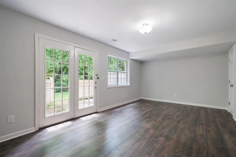 6900 Roswell Road Unit P4, Sandy Springs, Georgia 30328, 4 Bedrooms Bedrooms, ,2 BathroomsBathrooms,Residential,Sold,6900 Roswell Road Unit P4,6720540