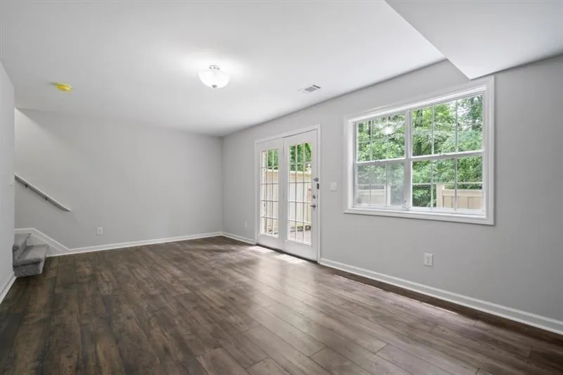 6900 Roswell Road Unit P4, Sandy Springs, Georgia 30328, 4 Bedrooms Bedrooms, ,2 BathroomsBathrooms,Residential,Sold,6900 Roswell Road Unit P4,6720540