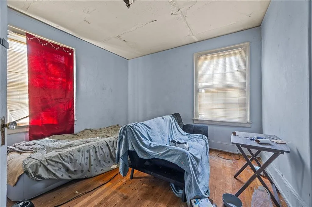 16 Grove Park Place Nw, Atlanta, Georgia 30318, 2 Bedrooms Bedrooms, ,1 BathroomBathrooms,Residential,For Sale,16 Grove Park Place Nw,7634300