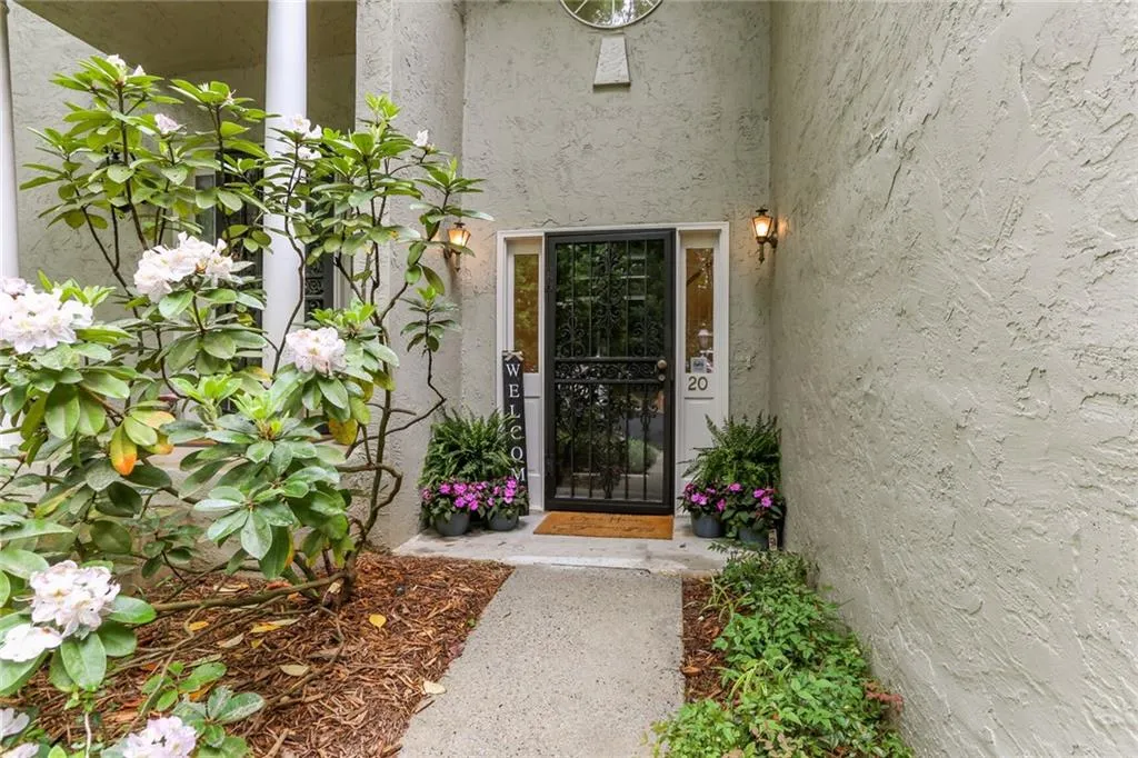 5996 Mitchell Road Unit 20, Sandy Springs, Georgia 30328, 3 Bedrooms Bedrooms, ,3 BathroomsBathrooms,Residential,Sold,5996 Mitchell Road Unit 20,7210181