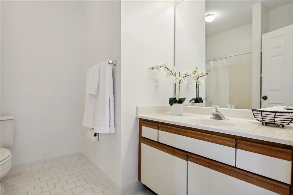 5996 Mitchell Road Unit 20, Sandy Springs, Georgia 30328, 3 Bedrooms Bedrooms, ,3 BathroomsBathrooms,Residential,Sold,5996 Mitchell Road Unit 20,7210181