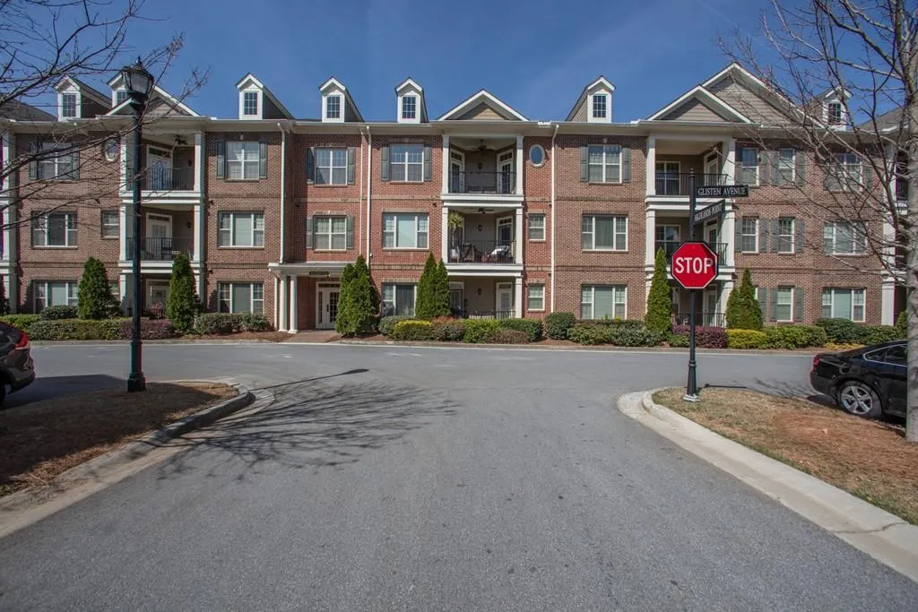 7265 Glisten Avenue Unit 137, Sandy Springs, Georgia 30328, 2 Bedrooms Bedrooms, ,2 BathroomsBathrooms,Residential,Sold,7265 Glisten Avenue Unit 137,6530405
