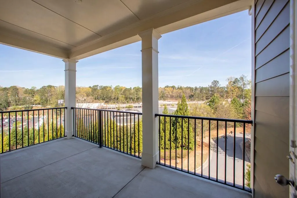 7265 Glisten Avenue Unit 137, Sandy Springs, Georgia 30328, 2 Bedrooms Bedrooms, ,2 BathroomsBathrooms,Residential,Sold,7265 Glisten Avenue Unit 137,6530405