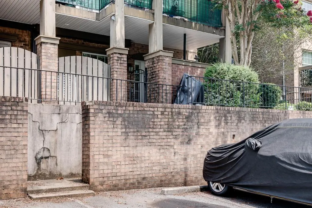 6980 Roswell Road Unit D13, Atlanta, Georgia 30328, 1 Bedroom Bedrooms, ,1 BathroomBathrooms,Residential,Sold,6980 Roswell Road Unit D13,6929480