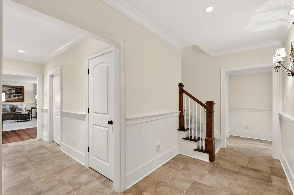 Terrace level hallway