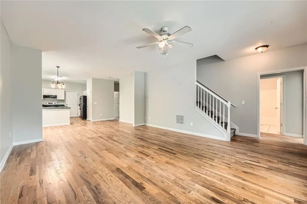 558 Elbridge Drive Nw, Atlanta, Georgia 30318, 4 Bedrooms Bedrooms, ,3 BathroomsBathrooms,Residential,For Sale,558 Elbridge Drive Nw,7571709