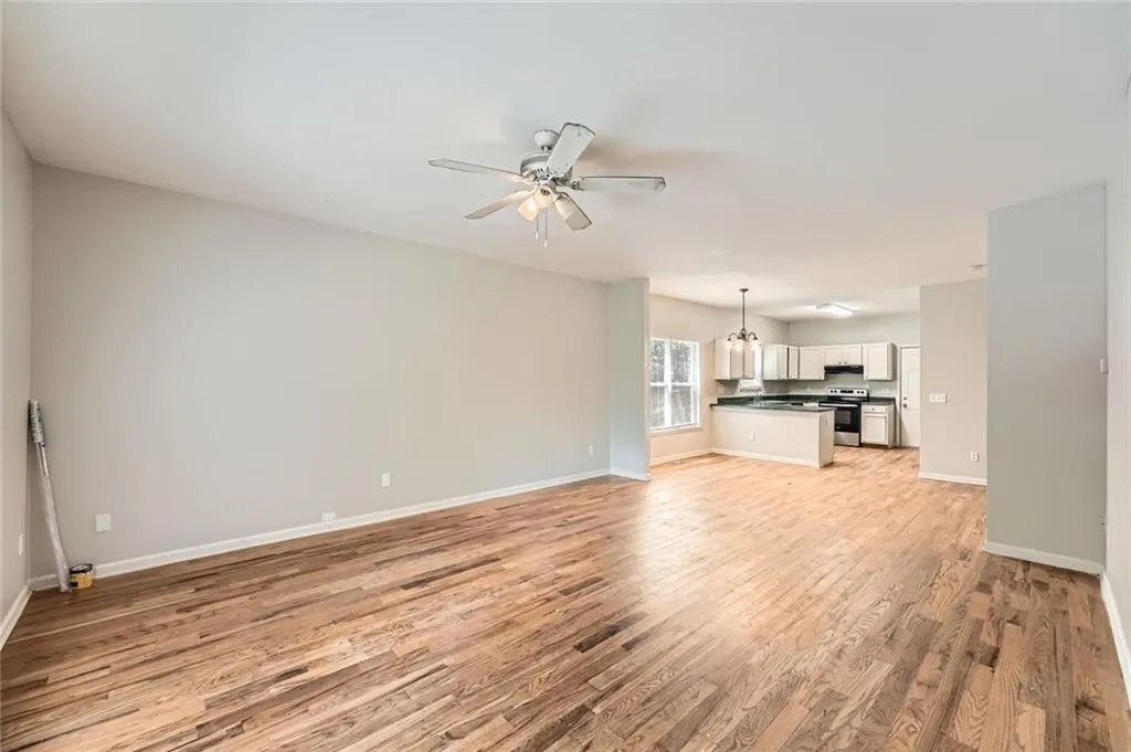 558 Elbridge Drive Nw, Atlanta, Georgia 30318, 4 Bedrooms Bedrooms, ,3 BathroomsBathrooms,Residential,For Sale,558 Elbridge Drive Nw,7571709