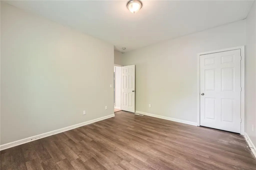 558 Elbridge Drive Nw, Atlanta, Georgia 30318, 4 Bedrooms Bedrooms, ,3 BathroomsBathrooms,Residential,For Sale,558 Elbridge Drive Nw,7571709