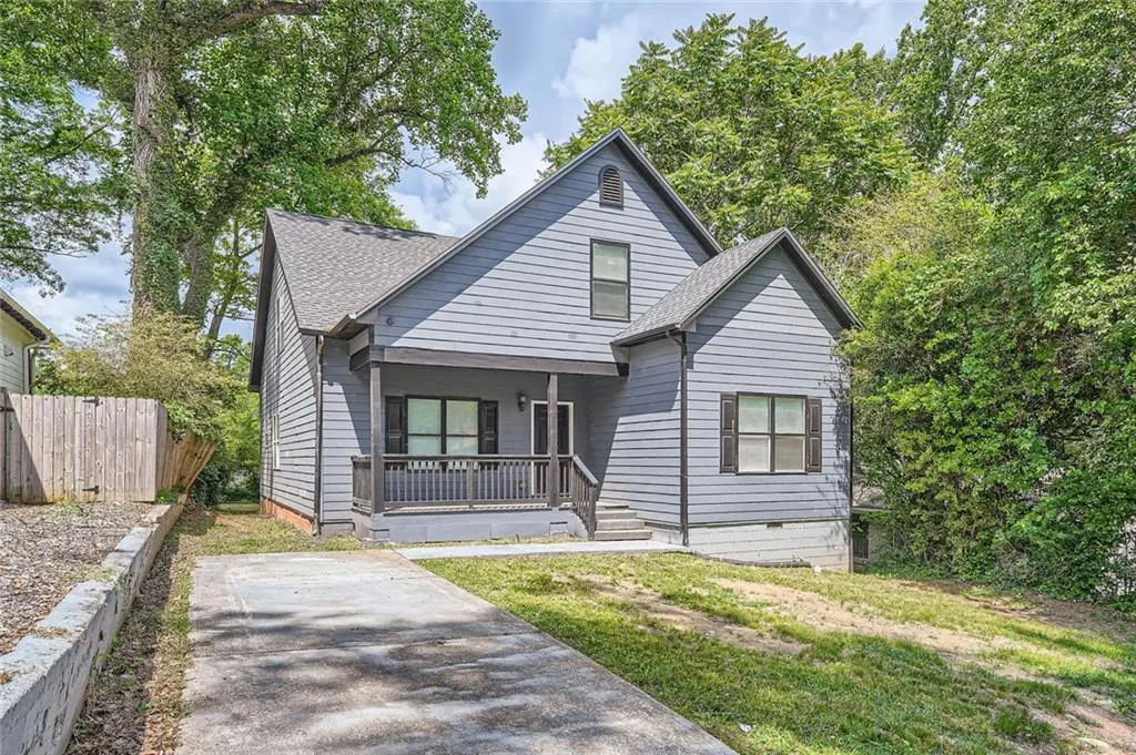 558 Elbridge Drive Nw, Atlanta, Georgia 30318, 4 Bedrooms Bedrooms, ,3 BathroomsBathrooms,Residential,For Sale,558 Elbridge Drive Nw,7571709