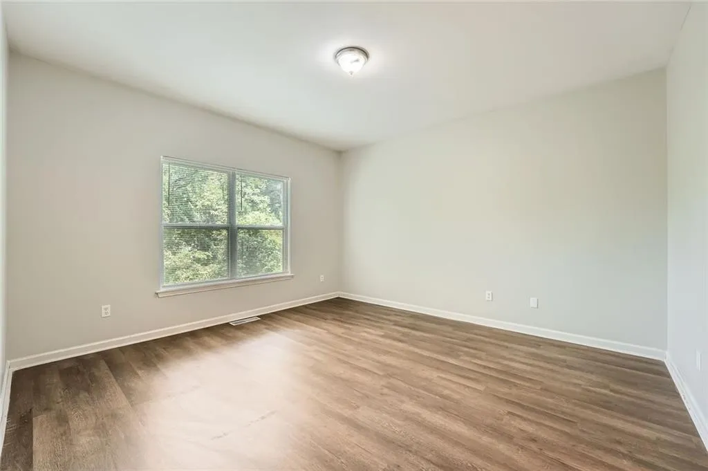 558 Elbridge Drive Nw, Atlanta, Georgia 30318, 4 Bedrooms Bedrooms, ,3 BathroomsBathrooms,Residential,For Sale,558 Elbridge Drive Nw,7571709