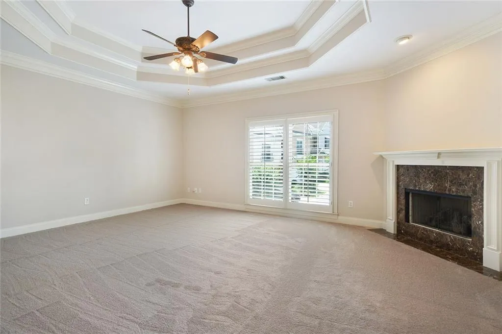 5492 Glenridge Drive Unit 536, Atlanta, Georgia 30342, 4 Bedrooms Bedrooms, ,3 BathroomsBathrooms,Residential,Sold,5492 Glenridge Drive Unit 536,6120056