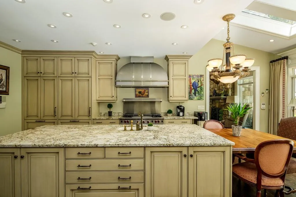 1766 Brandon Hall Drive, Sandy Springs, Georgia 30350, 5 Bedrooms Bedrooms, ,4 BathroomsBathrooms,Residential,Sold,1766 Brandon Hall Drive,6721665