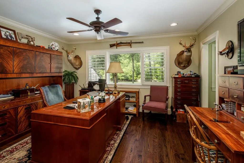 1766 Brandon Hall Drive, Sandy Springs, Georgia 30350, 5 Bedrooms Bedrooms, ,4 BathroomsBathrooms,Residential,Sold,1766 Brandon Hall Drive,6721665