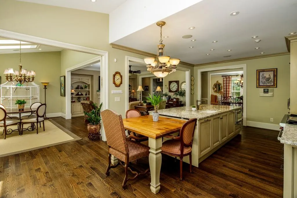 1766 Brandon Hall Drive, Sandy Springs, Georgia 30350, 5 Bedrooms Bedrooms, ,4 BathroomsBathrooms,Residential,Sold,1766 Brandon Hall Drive,6721665