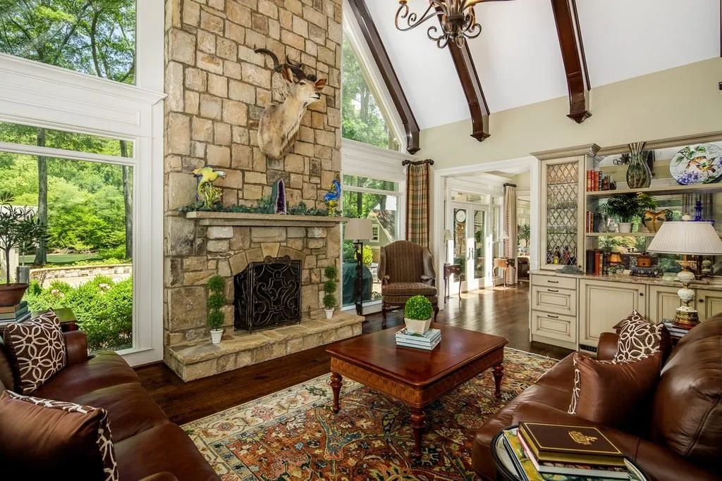 1766 Brandon Hall Drive, Sandy Springs, Georgia 30350, 5 Bedrooms Bedrooms, ,4 BathroomsBathrooms,Residential,Sold,1766 Brandon Hall Drive,6721665