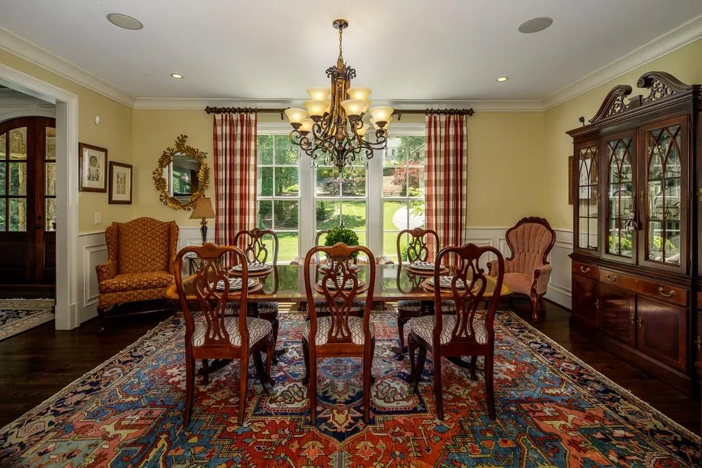 1766 Brandon Hall Drive, Sandy Springs, Georgia 30350, 5 Bedrooms Bedrooms, ,4 BathroomsBathrooms,Residential,Sold,1766 Brandon Hall Drive,6721665