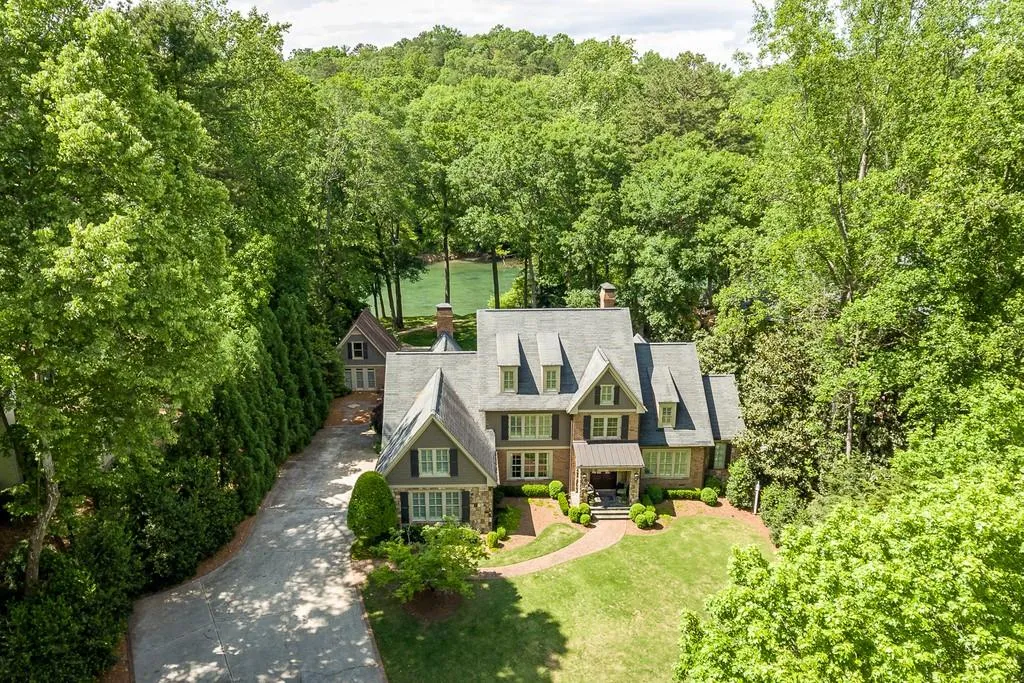 1766 Brandon Hall Drive, Sandy Springs, Georgia 30350, 5 Bedrooms Bedrooms, ,4 BathroomsBathrooms,Residential,Sold,1766 Brandon Hall Drive,6721665