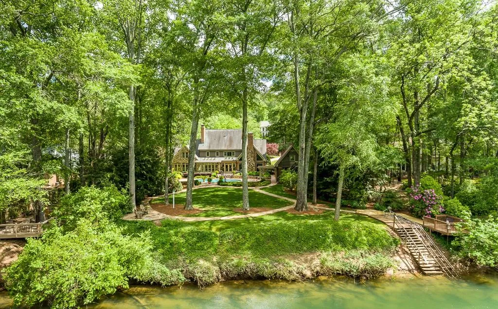 1766 Brandon Hall Drive, Sandy Springs, Georgia 30350, 5 Bedrooms Bedrooms, ,4 BathroomsBathrooms,Residential,Sold,1766 Brandon Hall Drive,6721665