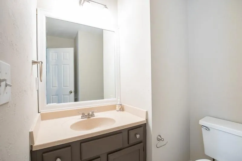 9093 Carroll Manor Drive, Sandy Springs, Georgia 30350, 3 Bedrooms Bedrooms, ,2 BathroomsBathrooms,Residential,Sold,9093 Carroll Manor Drive,6639966