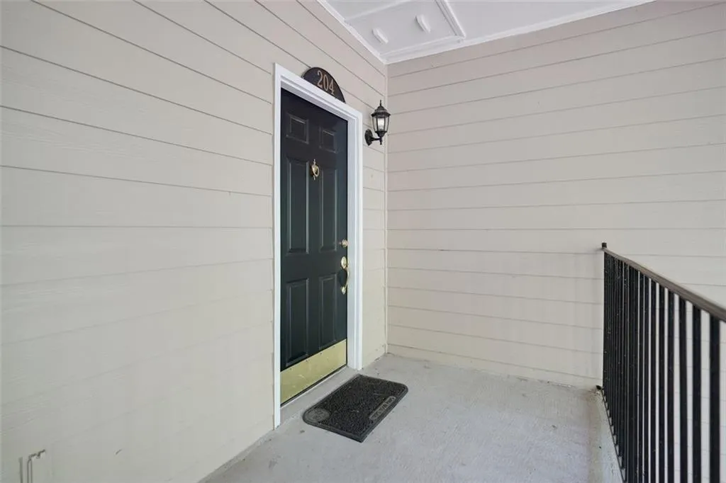 204 Brighton Point, Atlanta, Georgia 30328, 2 Bedrooms Bedrooms, ,2 BathroomsBathrooms,Residential,Sold,204 Brighton Point,6922035