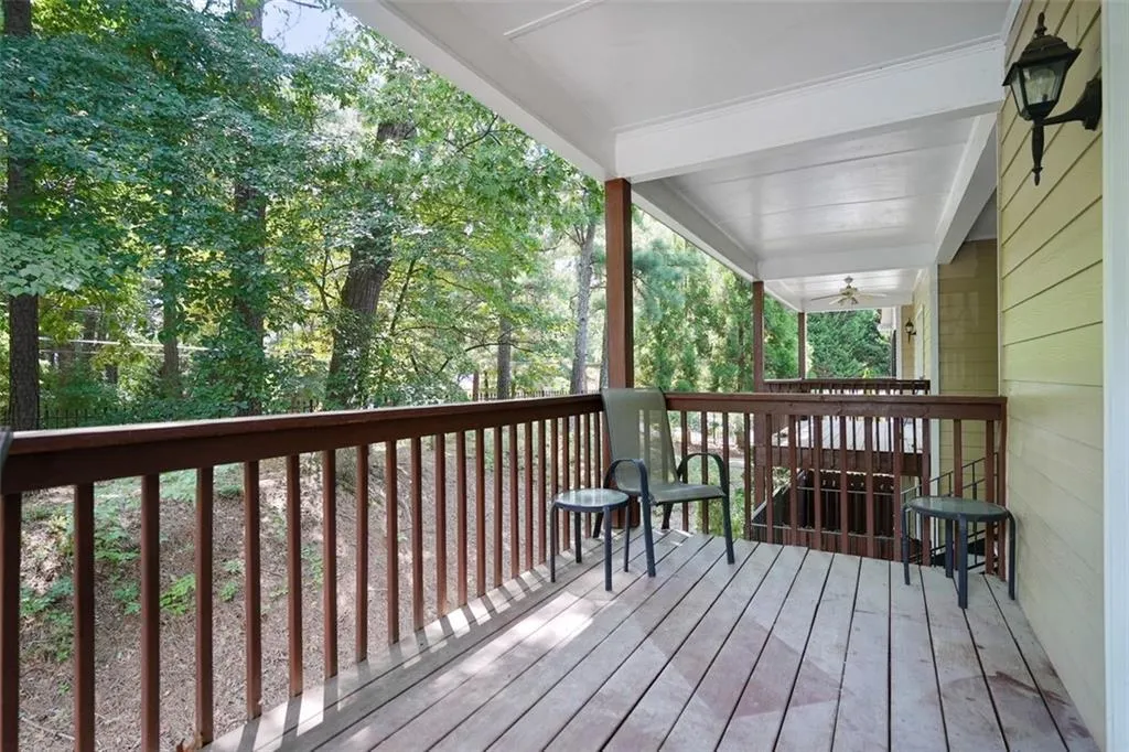 204 Brighton Point, Atlanta, Georgia 30328, 2 Bedrooms Bedrooms, ,2 BathroomsBathrooms,Residential,Sold,204 Brighton Point,6922035