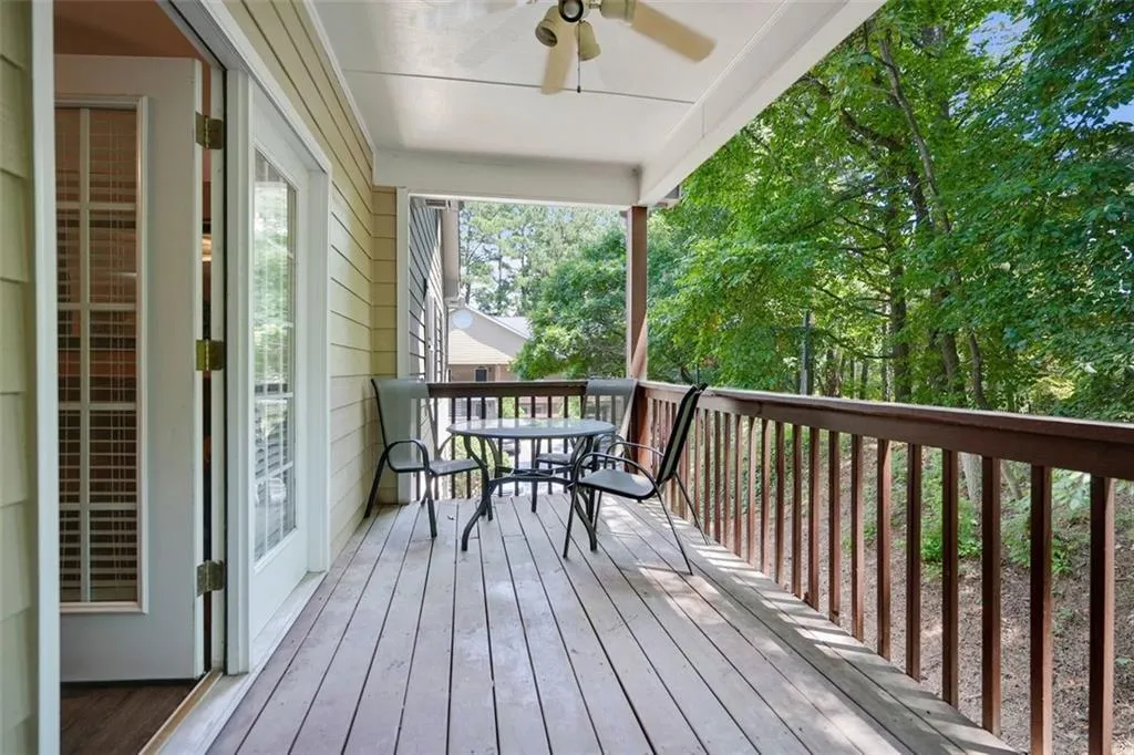 204 Brighton Point, Atlanta, Georgia 30328, 2 Bedrooms Bedrooms, ,2 BathroomsBathrooms,Residential,Sold,204 Brighton Point,6922035