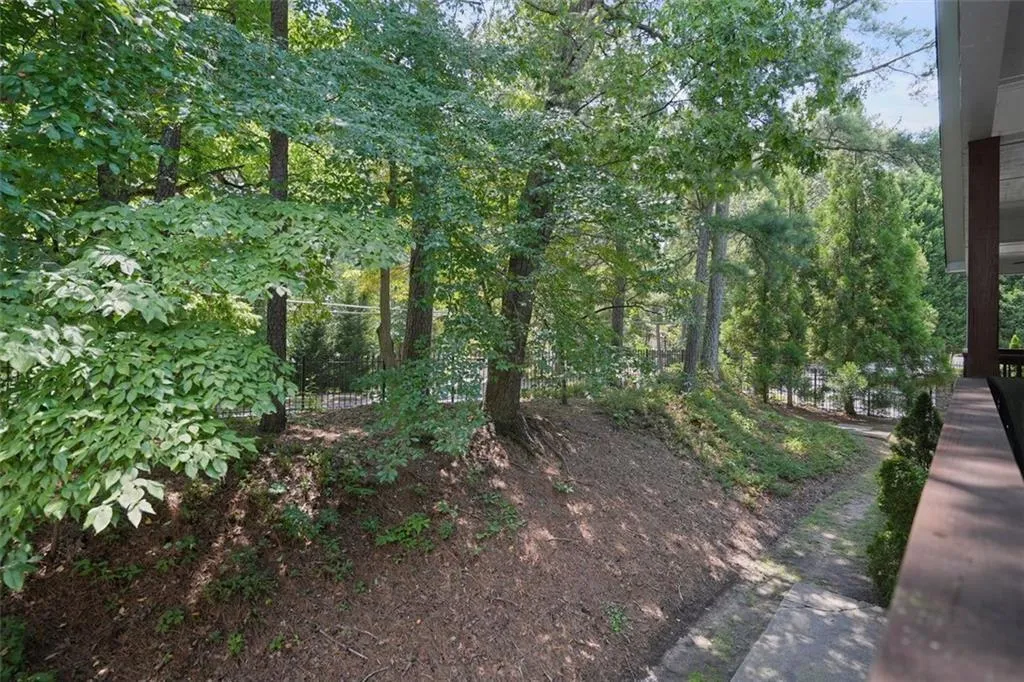 204 Brighton Point, Atlanta, Georgia 30328, 2 Bedrooms Bedrooms, ,2 BathroomsBathrooms,Residential,Sold,204 Brighton Point,6922035
