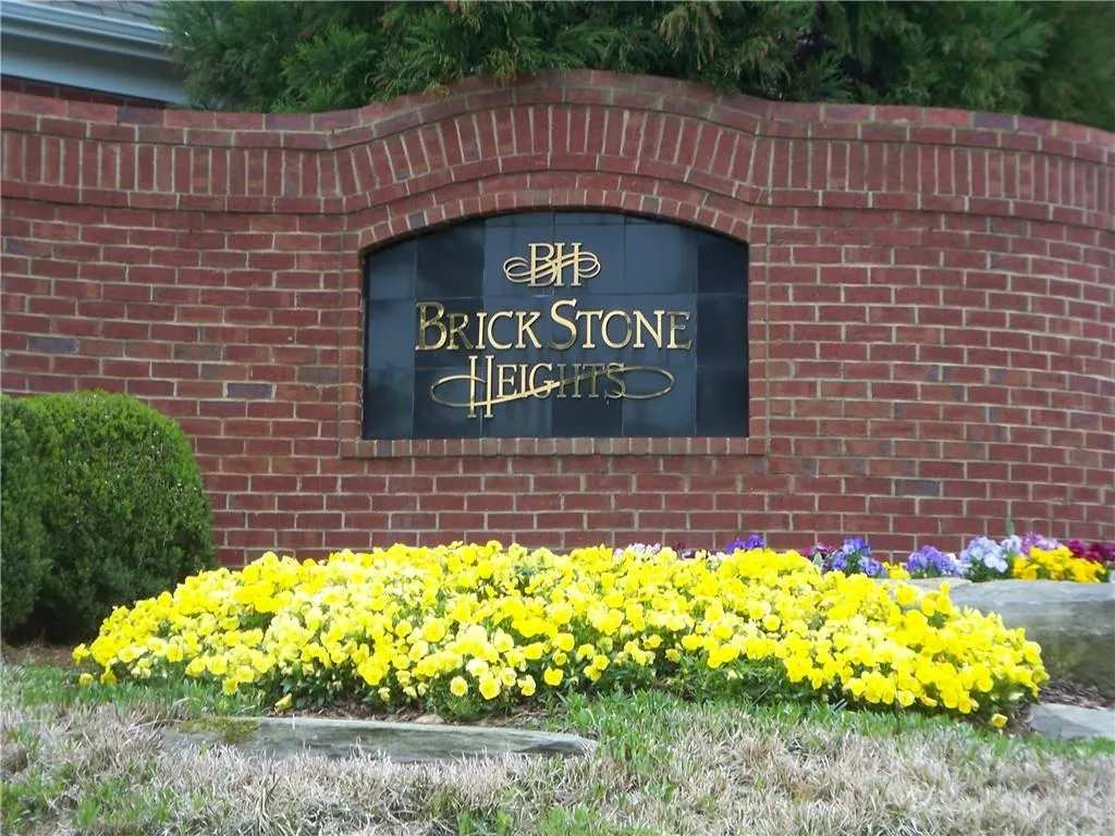 109 Brickstone Drive, Atlanta, Georgia 30339, 5 Bedrooms Bedrooms, ,3 BathroomsBathrooms,Residential,Sold,109 Brickstone Drive,6596866