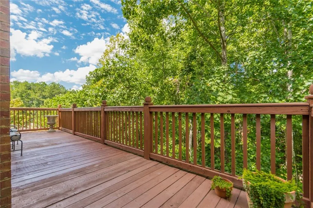 109 Brickstone Drive, Atlanta, Georgia 30339, 5 Bedrooms Bedrooms, ,3 BathroomsBathrooms,Residential,Sold,109 Brickstone Drive,6596866