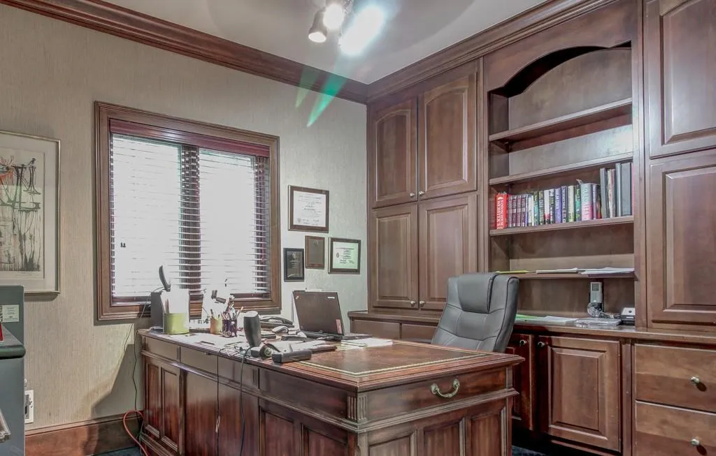 591 Coldstream Court, Sandy Springs, Georgia 30328, 5 Bedrooms Bedrooms, ,4 BathroomsBathrooms,Residential,Sold,591 Coldstream Court,5559647