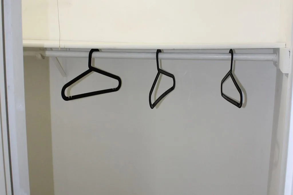 7750 Roswell Rd Road Unit 10a, Sandy Springs, Georgia 30350, 2 Bedrooms Bedrooms, ,1 BathroomBathrooms,Residential,Sold,7750 Roswell Rd Road Unit 10a,6869443