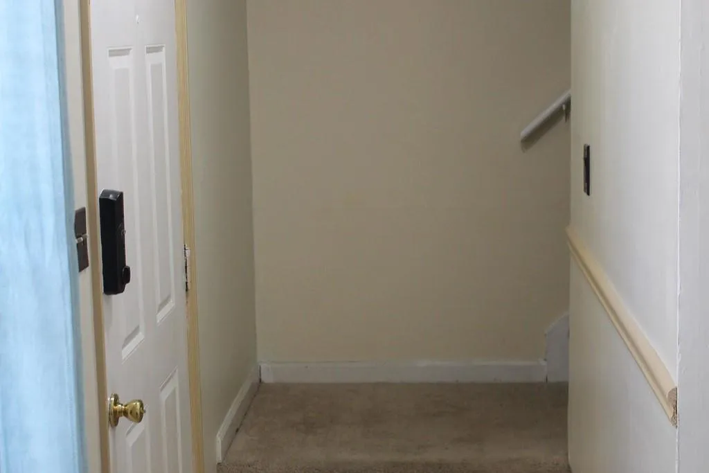 7750 Roswell Rd Road Unit 10a, Sandy Springs, Georgia 30350, 2 Bedrooms Bedrooms, ,1 BathroomBathrooms,Residential,Sold,7750 Roswell Rd Road Unit 10a,6869443