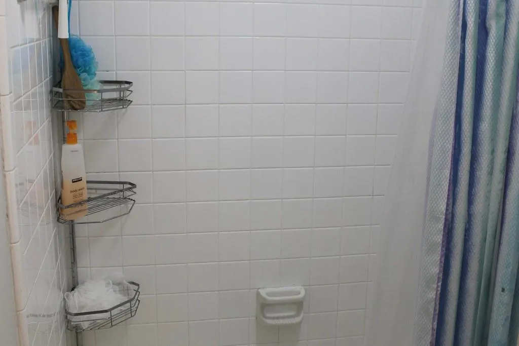 7750 Roswell Rd Road Unit 10a, Sandy Springs, Georgia 30350, 2 Bedrooms Bedrooms, ,1 BathroomBathrooms,Residential,Sold,7750 Roswell Rd Road Unit 10a,6869443