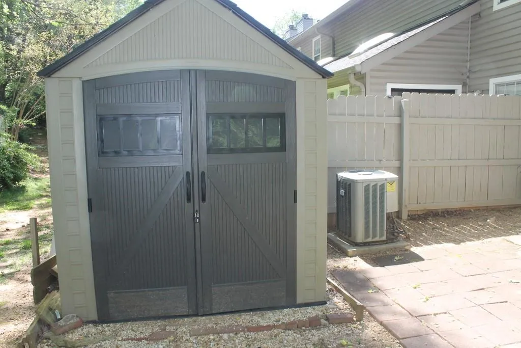 7750 Roswell Rd Road Unit 10a, Sandy Springs, Georgia 30350, 2 Bedrooms Bedrooms, ,1 BathroomBathrooms,Residential,Sold,7750 Roswell Rd Road Unit 10a,6869443