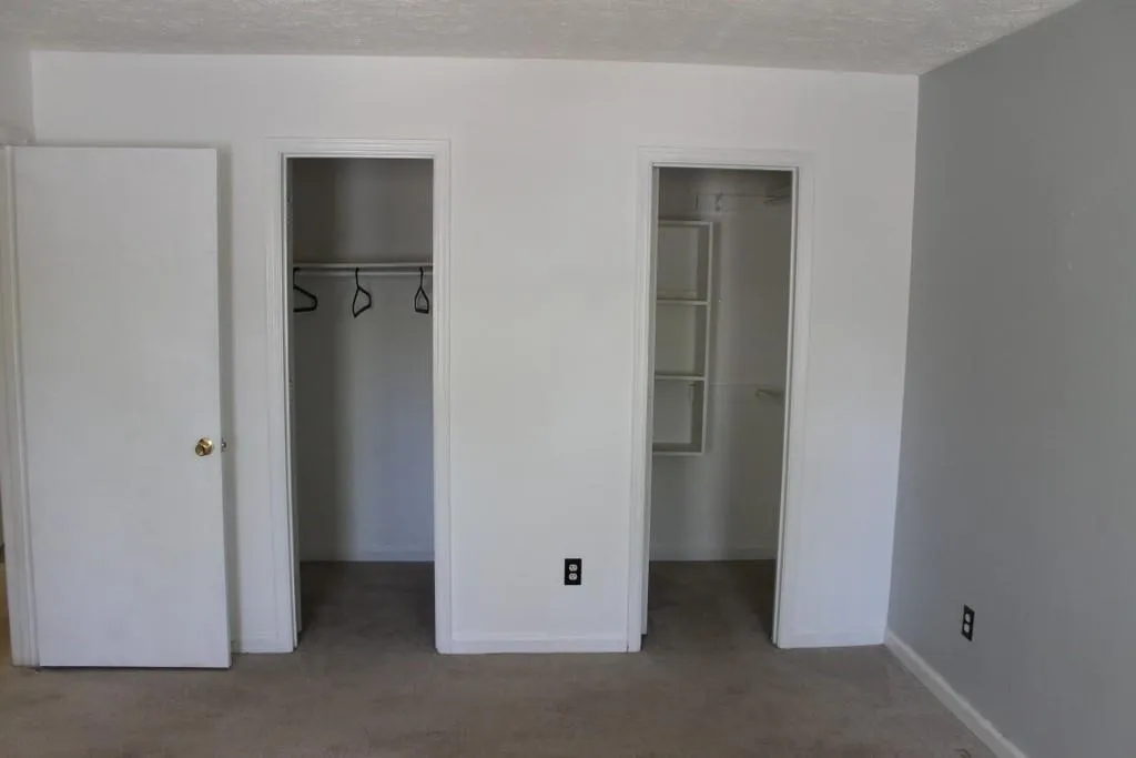 7750 Roswell Rd Road Unit 10a, Sandy Springs, Georgia 30350, 2 Bedrooms Bedrooms, ,1 BathroomBathrooms,Residential,Sold,7750 Roswell Rd Road Unit 10a,6869443