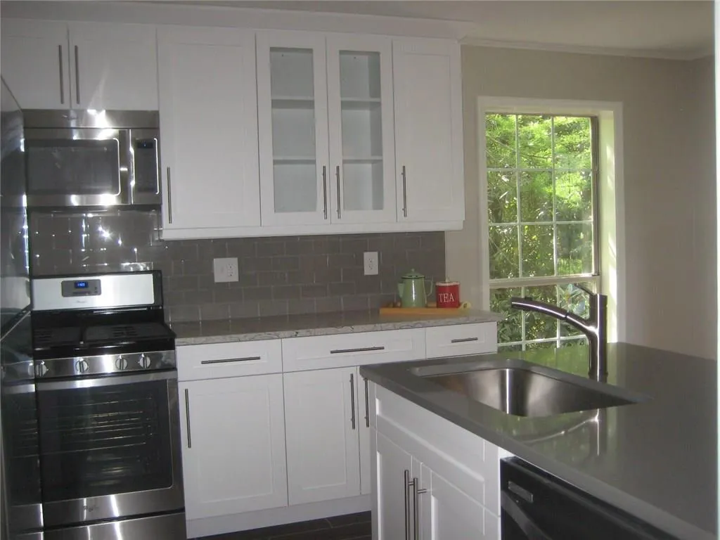 2901 Ne Lenox Way Ne Unit 207, Atlanta, Georgia 30324, 2 Bedrooms Bedrooms, ,2 BathroomsBathrooms,Residential,Sold,2901 Ne Lenox Way Ne Unit 207,5702749