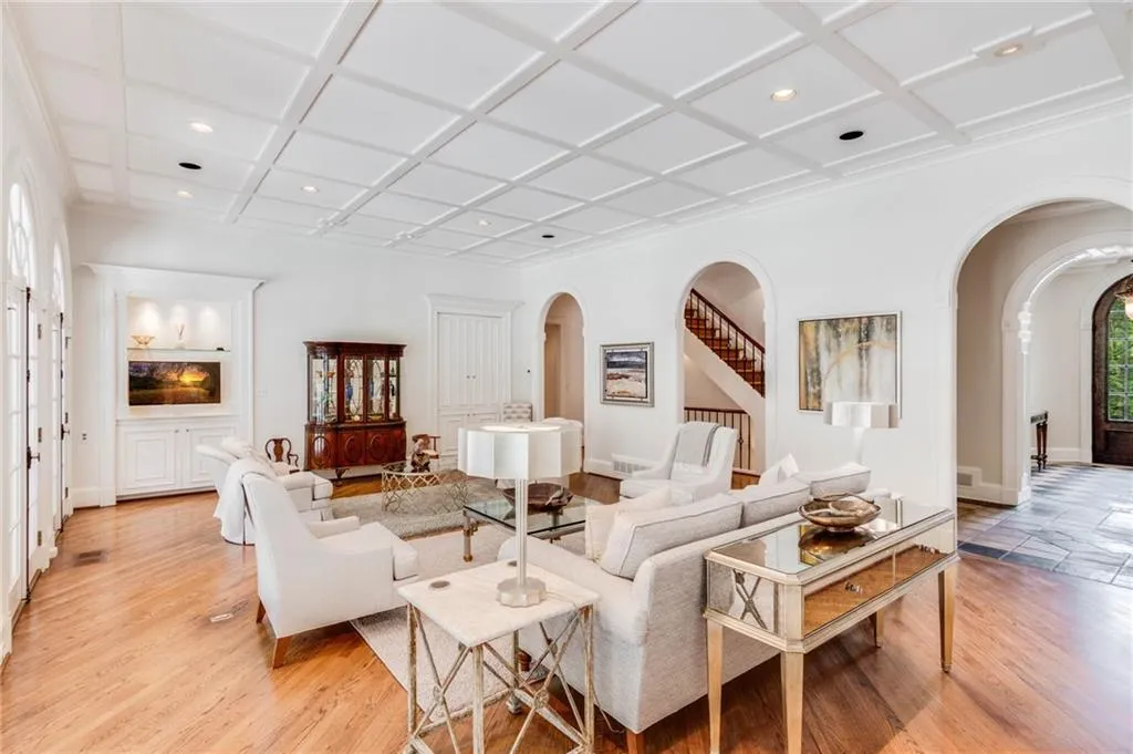 1245 W Garmon Road, Atlanta, Georgia 30327, 7 Bedrooms Bedrooms, ,7 BathroomsBathrooms,Residential,Sold,1245 W Garmon Road,7043810